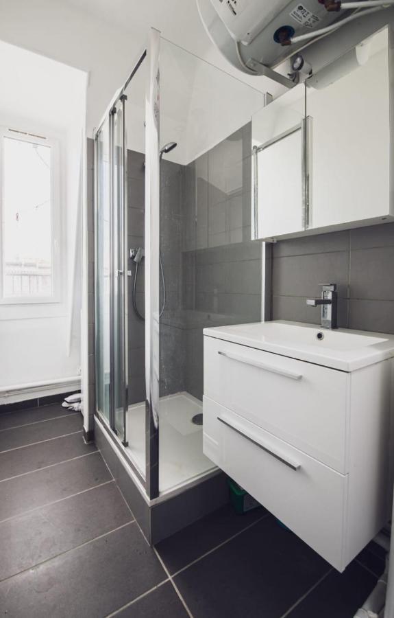 شقة باريس  في Superb Bright Studio Next To The Seine المظهر الخارجي الصورة